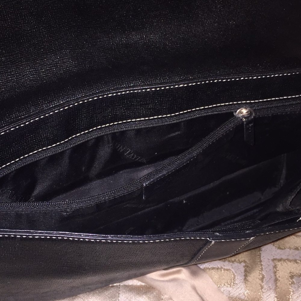 Purse - Picture 2 of 2